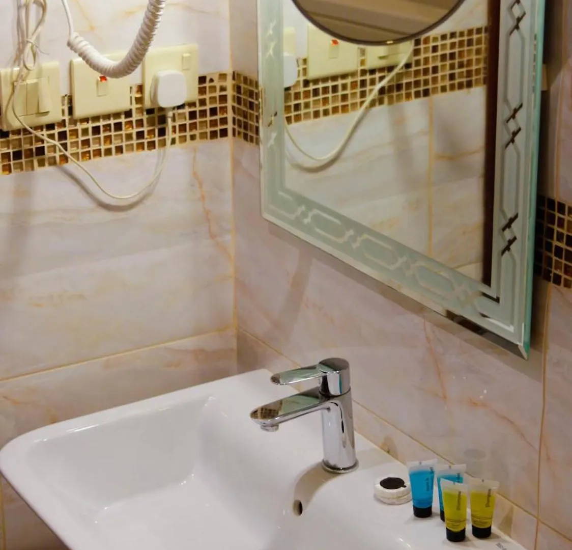 Golden New Hira Hotel جدة شقة