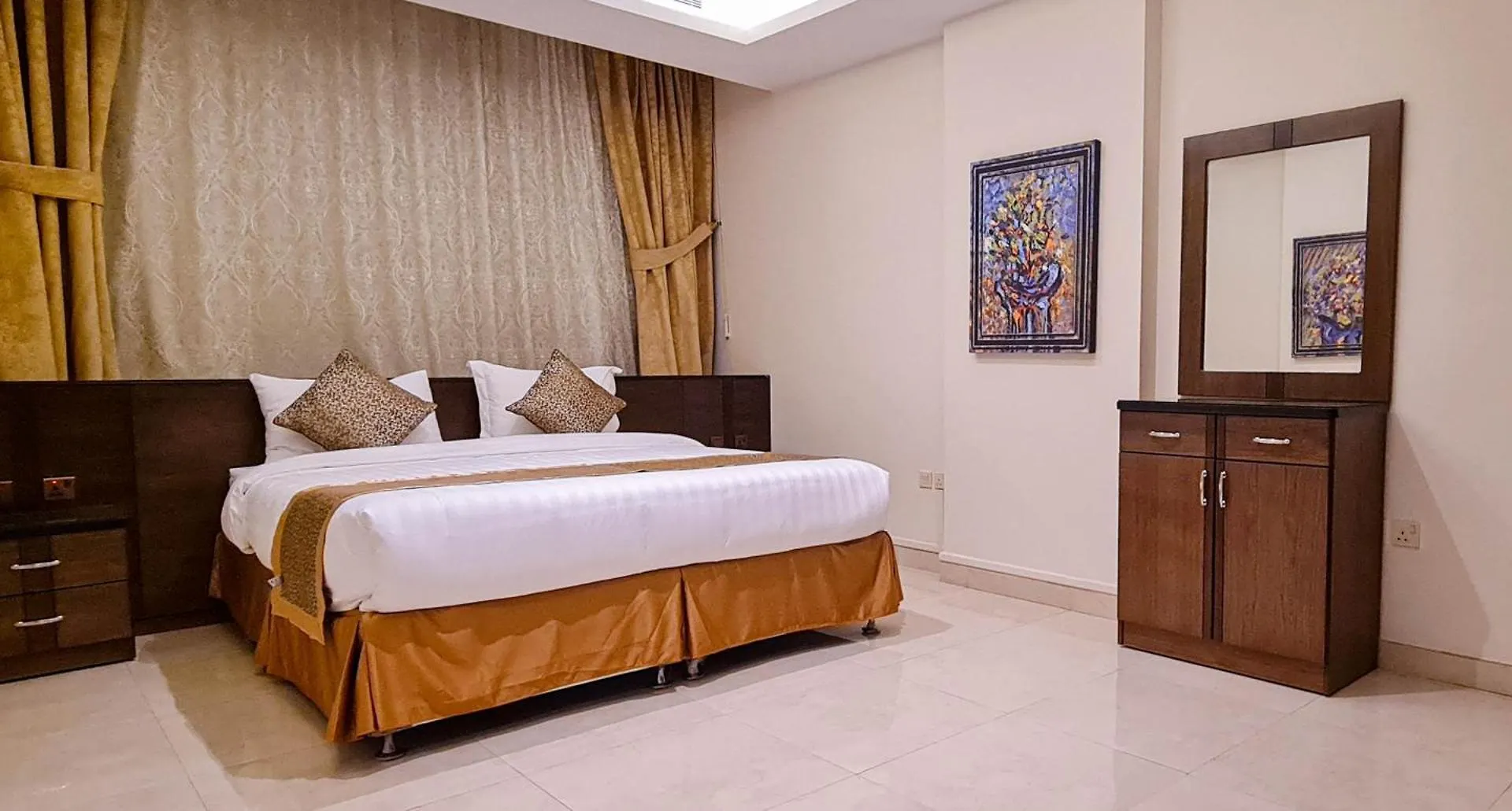 Golden New Hira Hotel Джедда