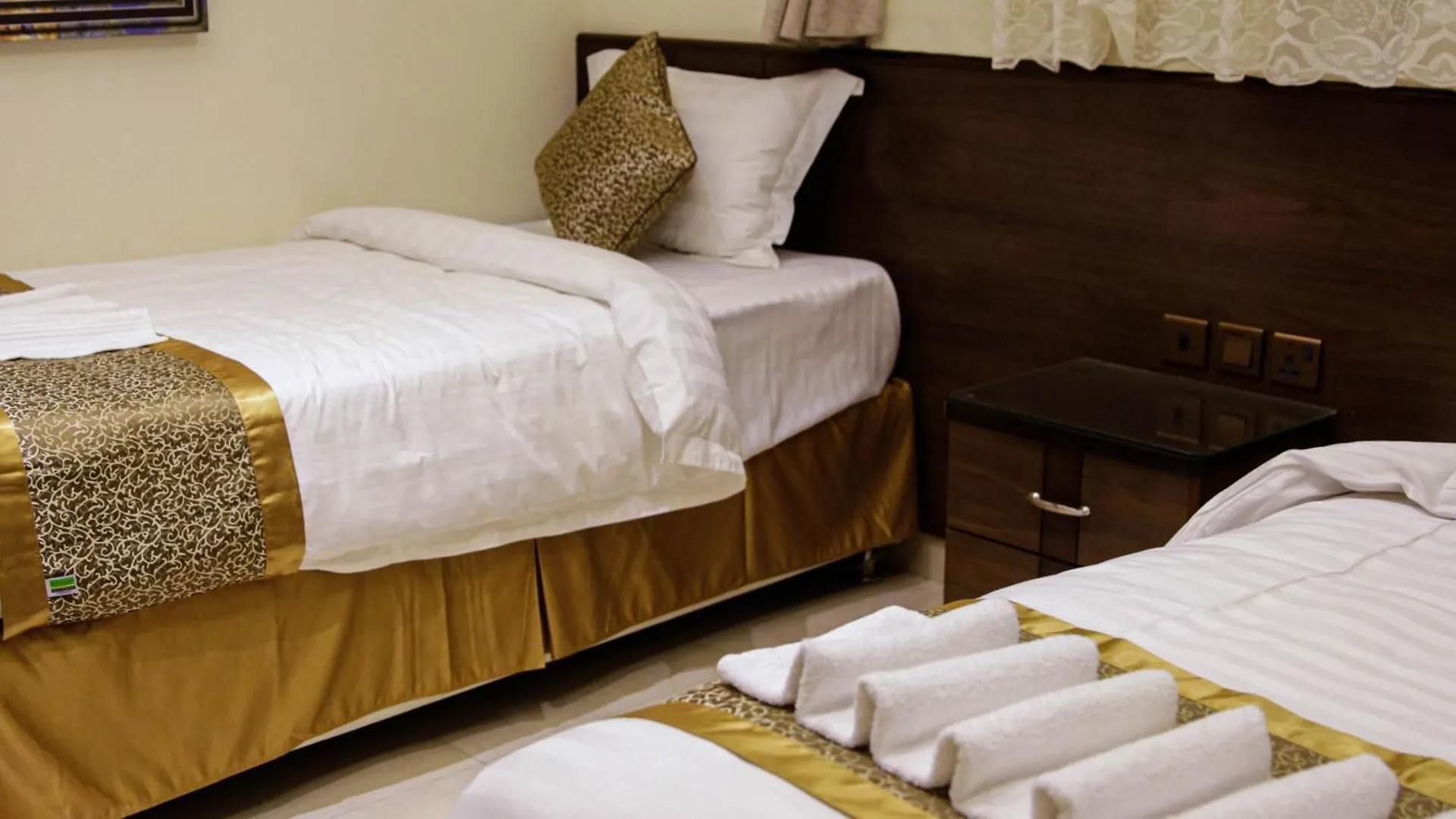 Апартаменты Golden New Hira Hotel Джедда Саудовская Аравия